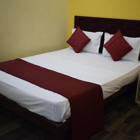 Wind Chimes Hotel Kuilapalayam Exterior foto