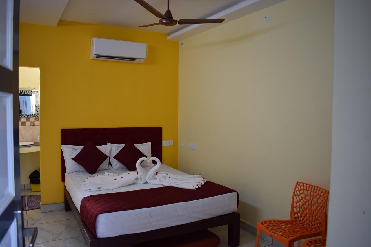 Wind Chimes Hotel Kuilapalayam Exterior foto
