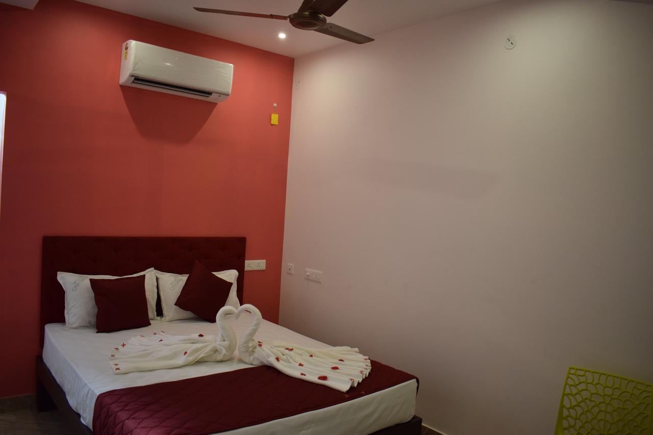Wind Chimes Hotel Kuilapalayam Exterior foto