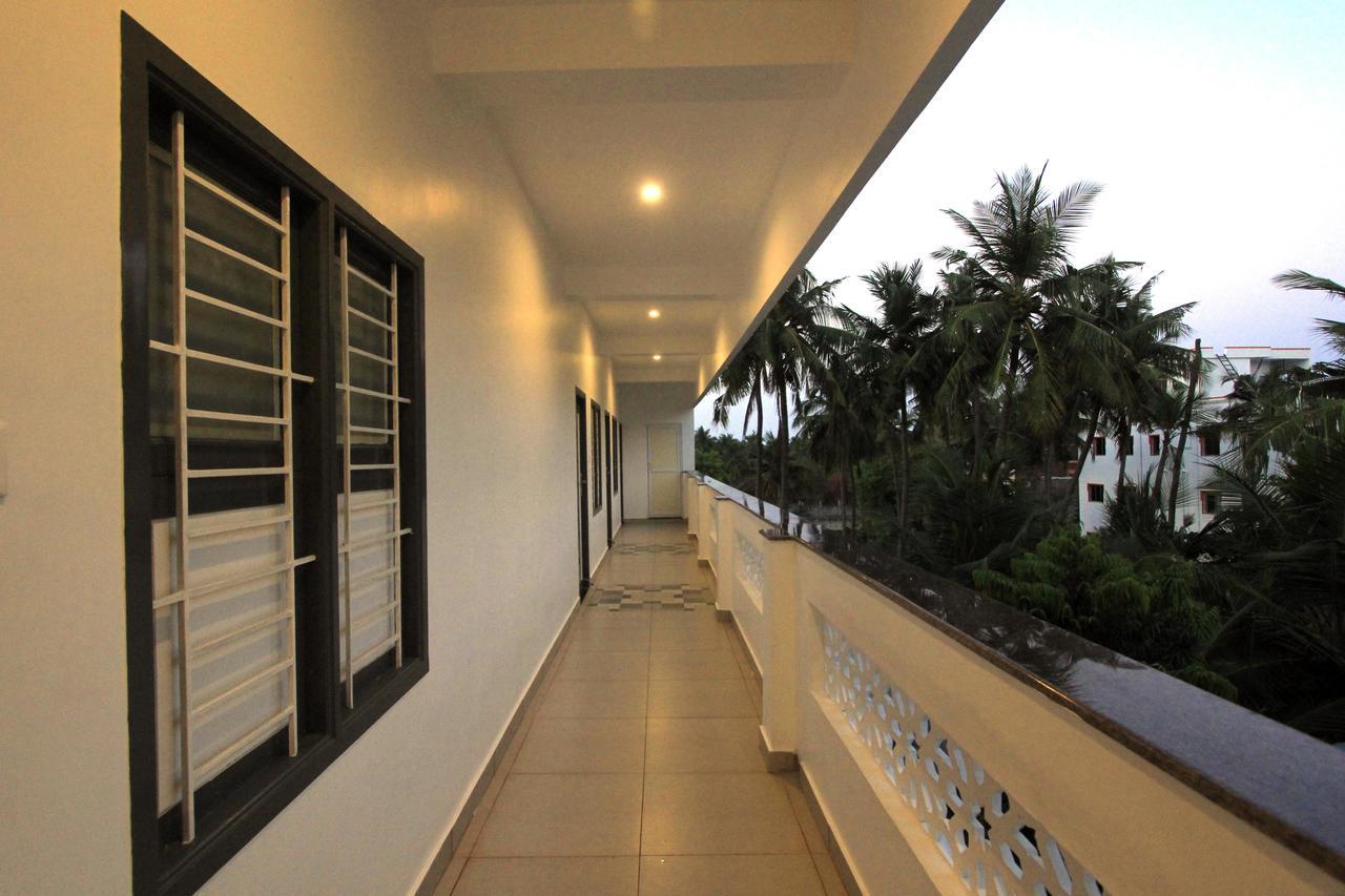 Wind Chimes Hotel Kuilapalayam Exterior foto